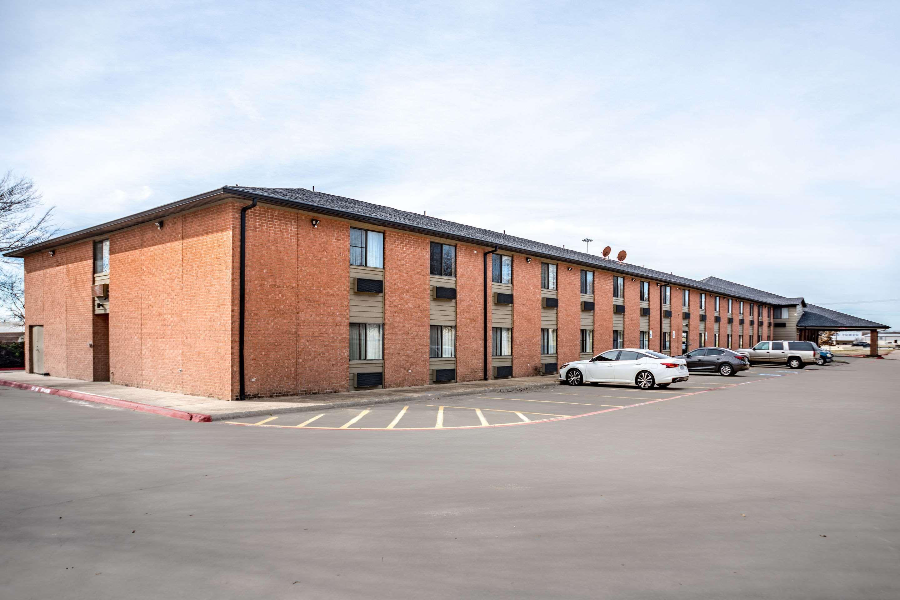 Econo Lodge Inn&Suites McKinney Esterno foto