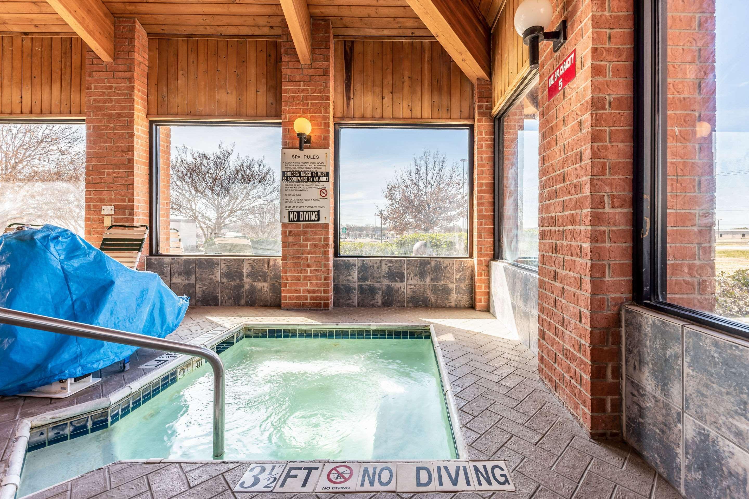 Econo Lodge Inn&Suites McKinney Esterno foto